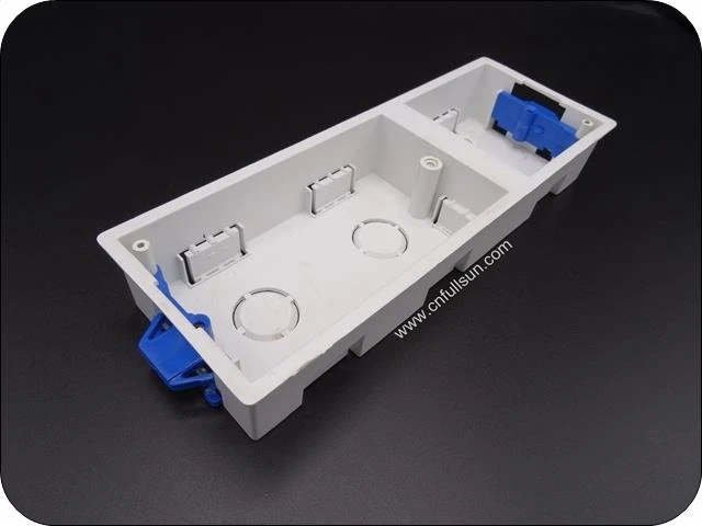 PVC Hluav Taws Xob Daim Npav du nto UK Txuj